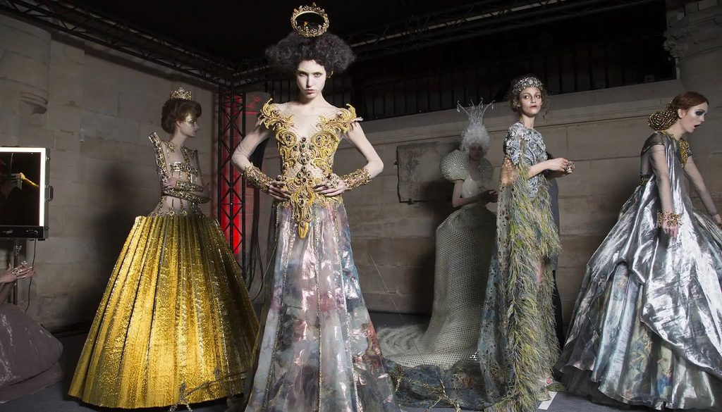 Thời trang Haute couture có giá trị cao